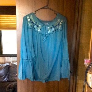 Long sleeve floral print blouse